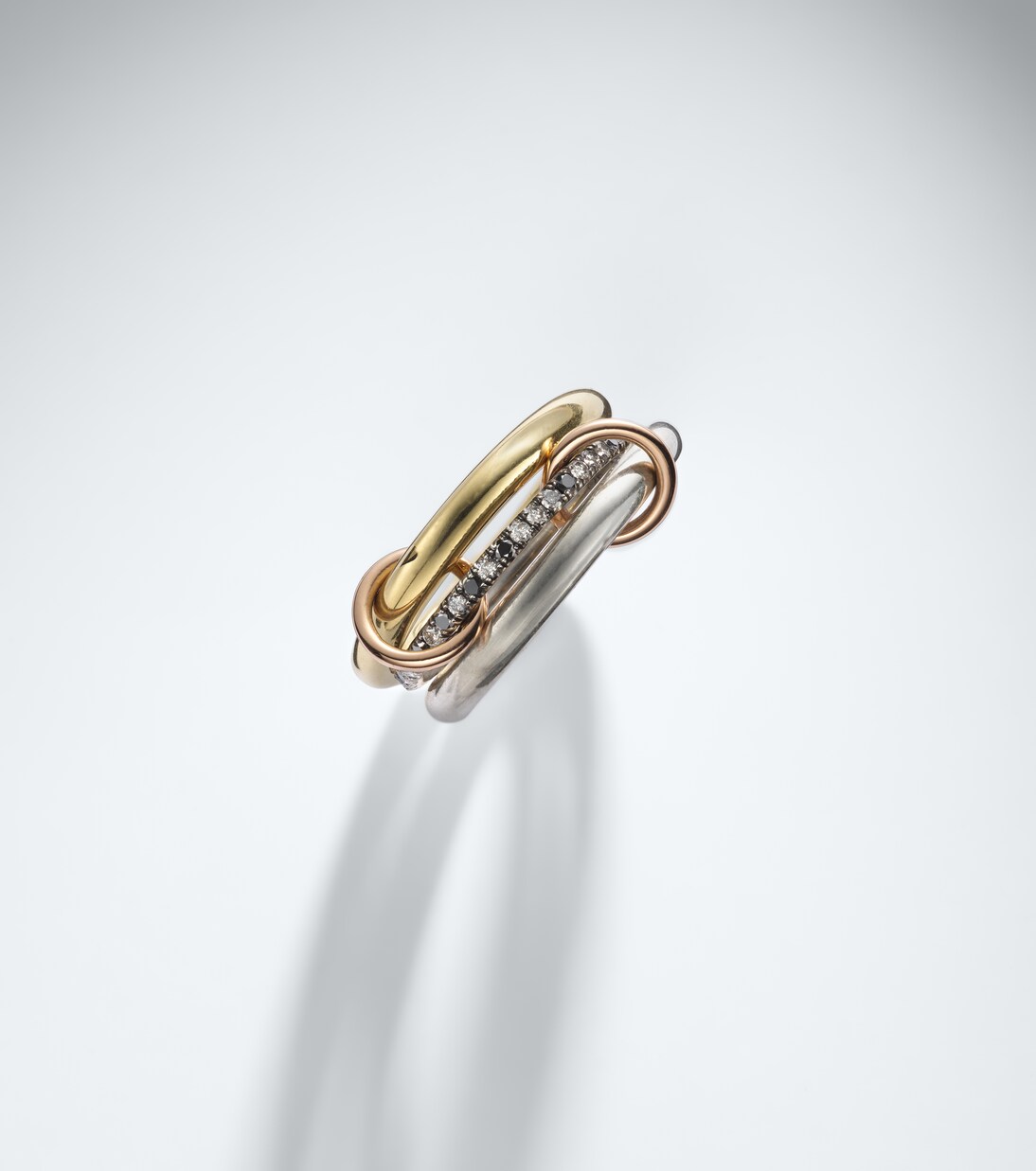Anello Libra in oro 18kt e argento sterling con diamanti | Spinelli Kilcollin