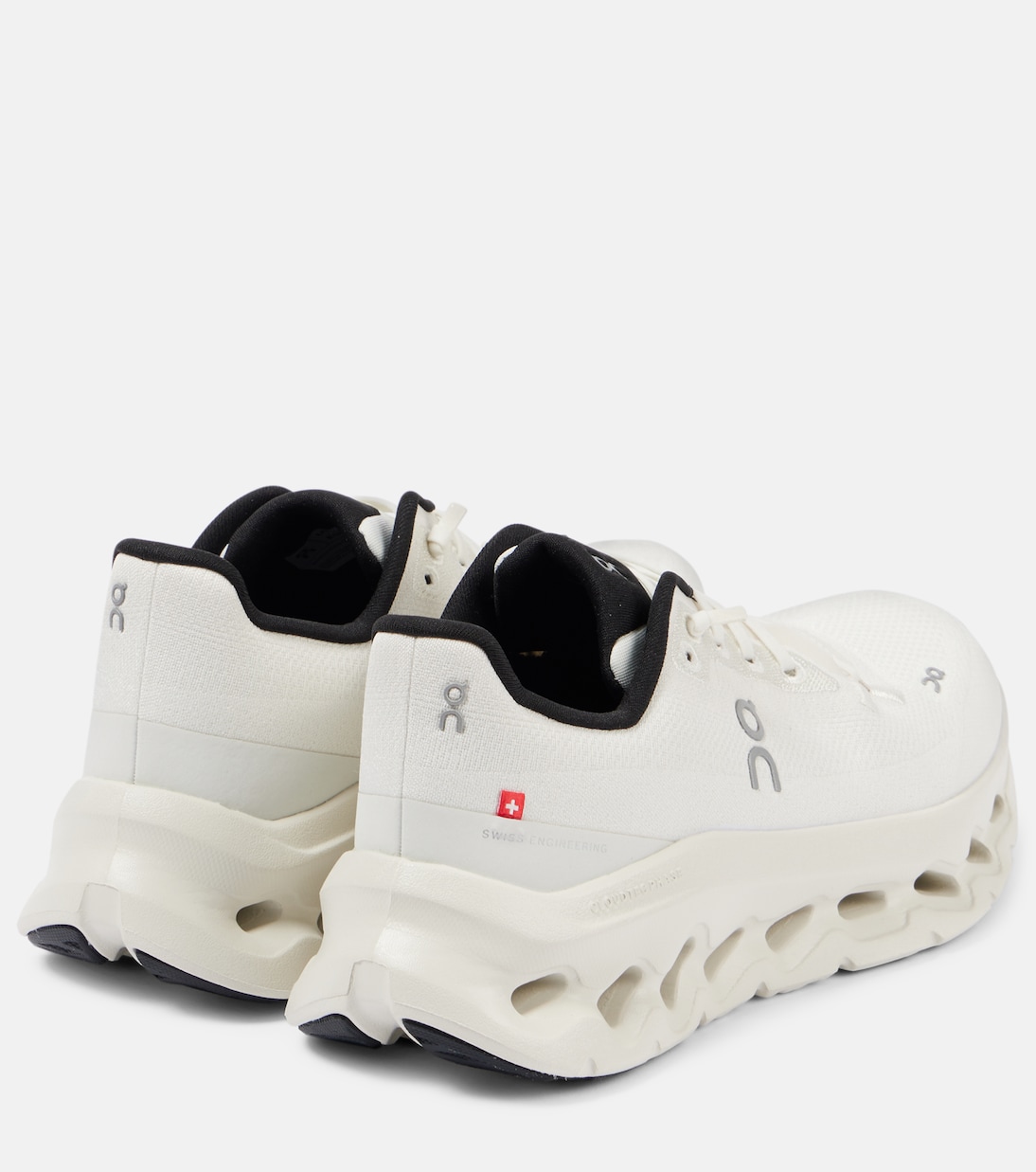 Cloudtilt running shoes | On