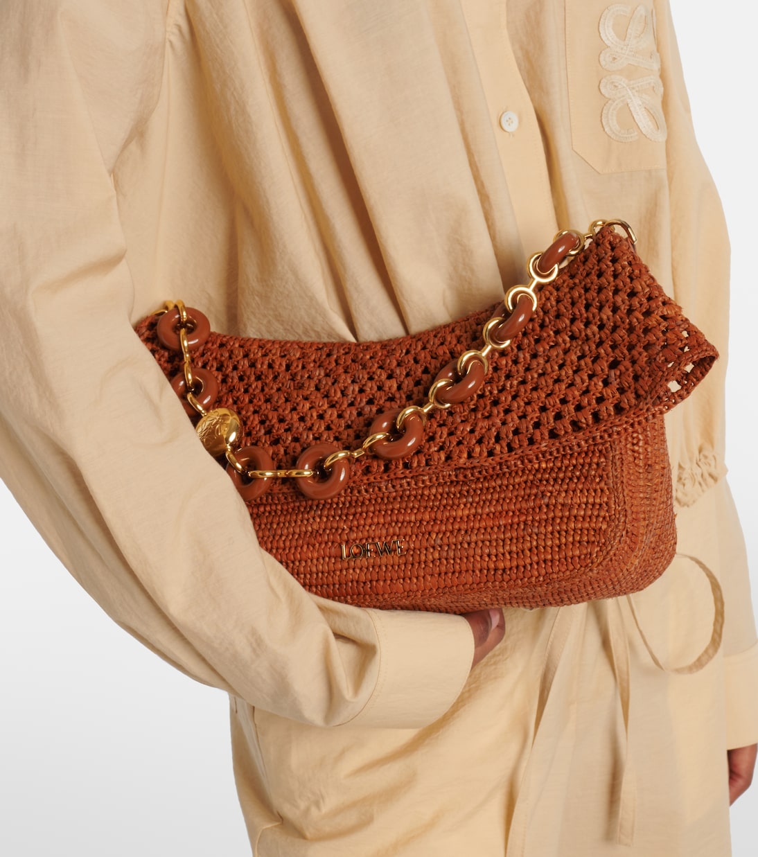 Paula's Ibiza Ola Medium shoulder bag | Loewe