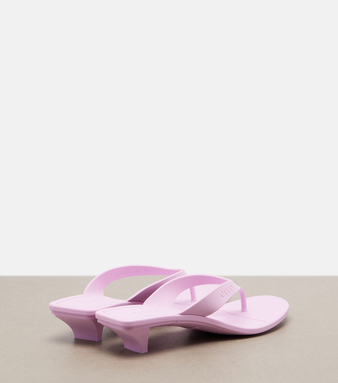 Vittoria thong sandals | Gucci