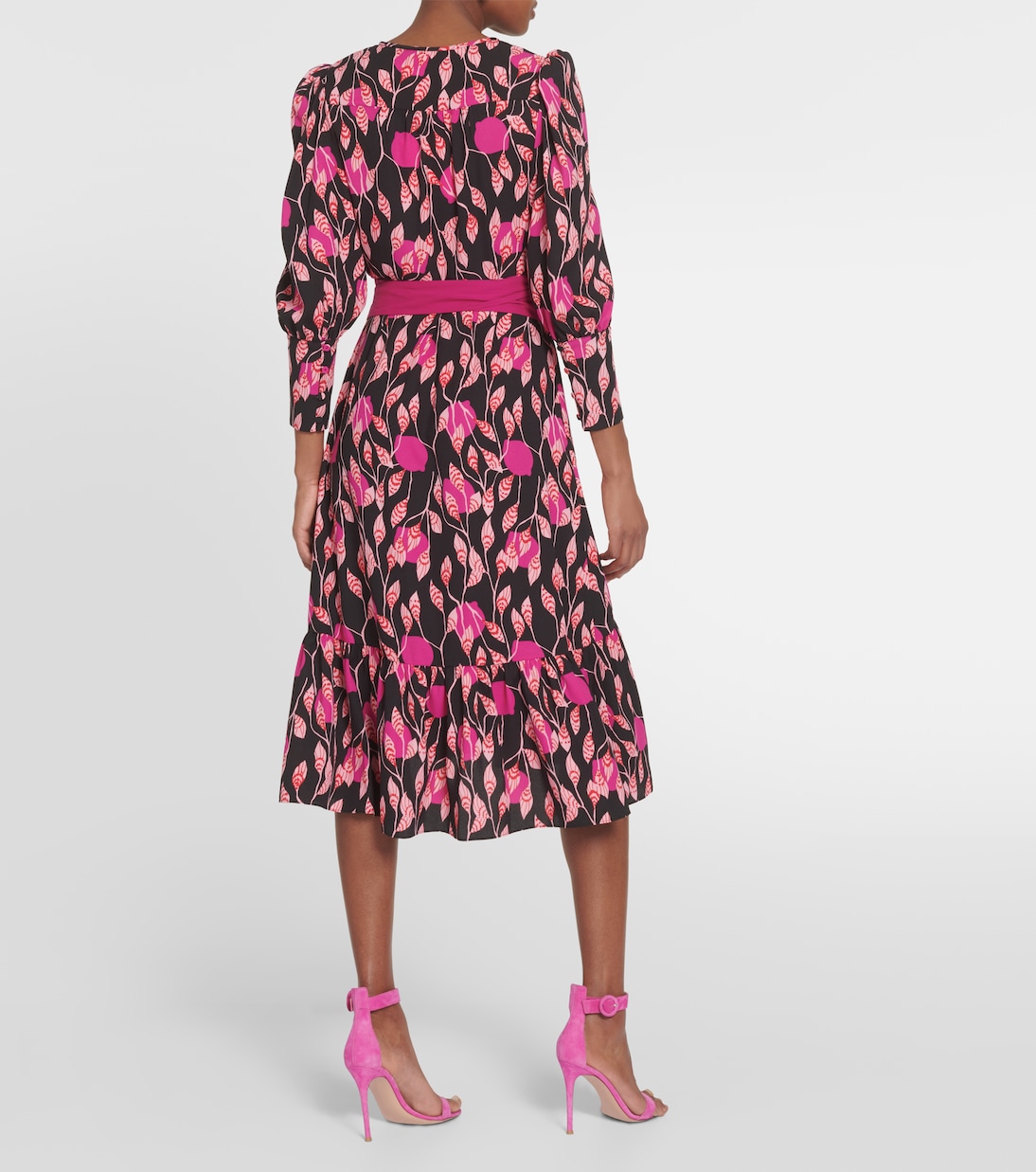 Blade printed crêpe wrap dress | Diane von Furstenberg