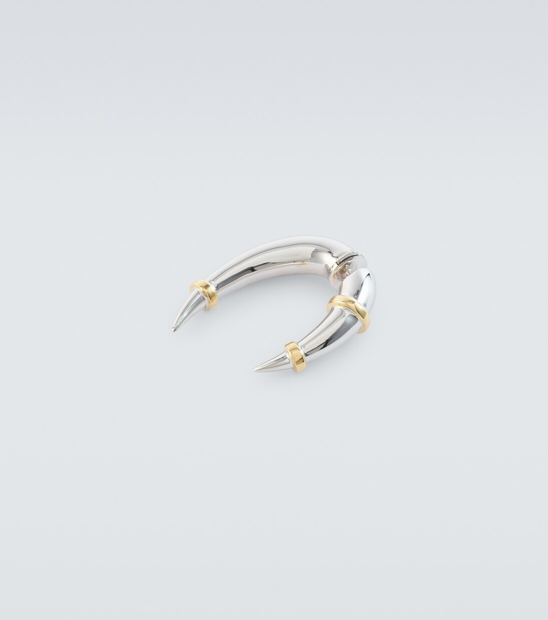 Horn 14kt white and yellow gold single earring | Rainbow K