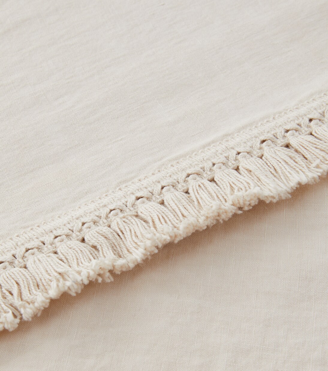 Large fringed linen tablecloth | Once Milano