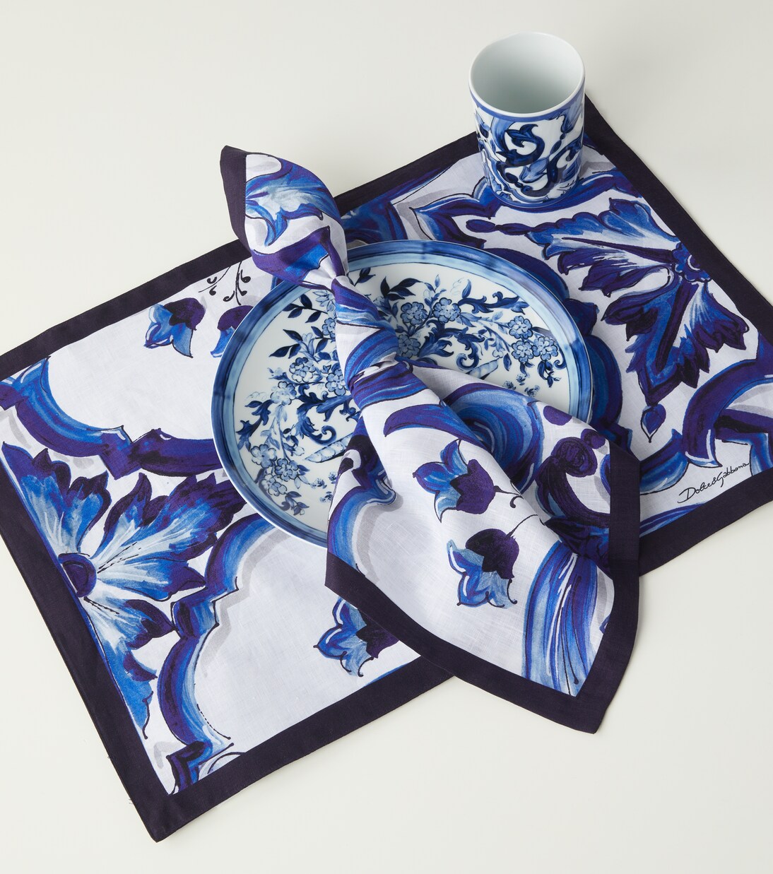 Set serviette et set de table Blu Mediterraneo en lin | Dolce&Gabbana Casa