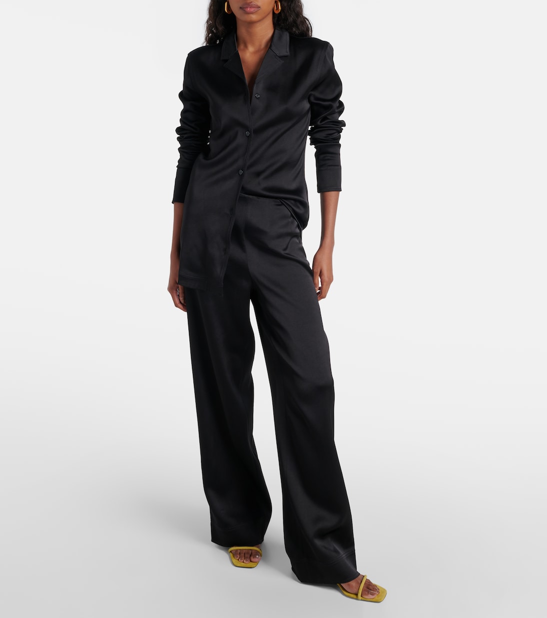 Pantalon ample à taille haute en satin | Toteme