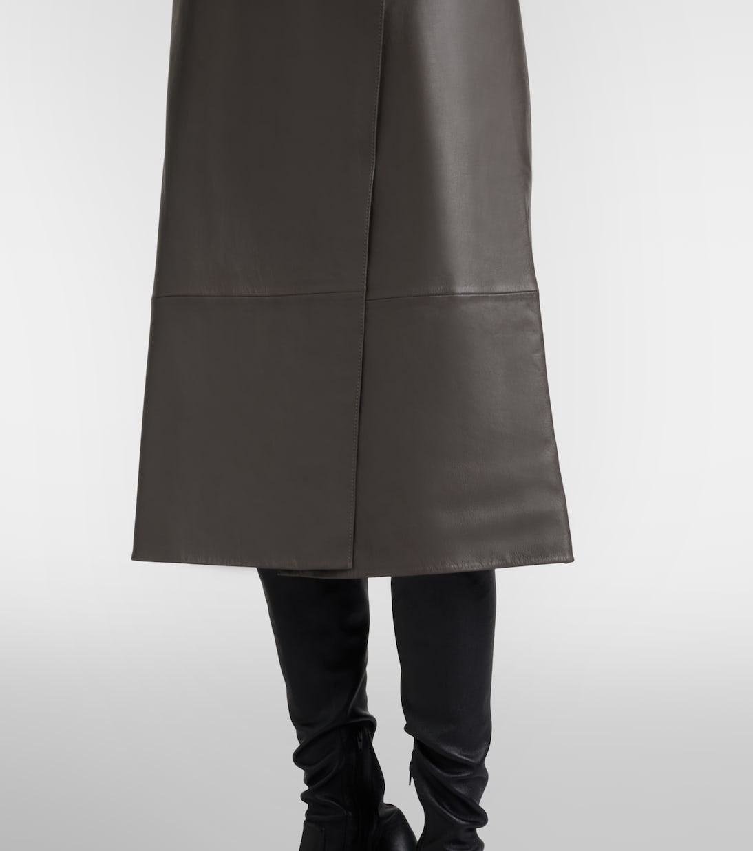 Lederrock | Yves Salomon