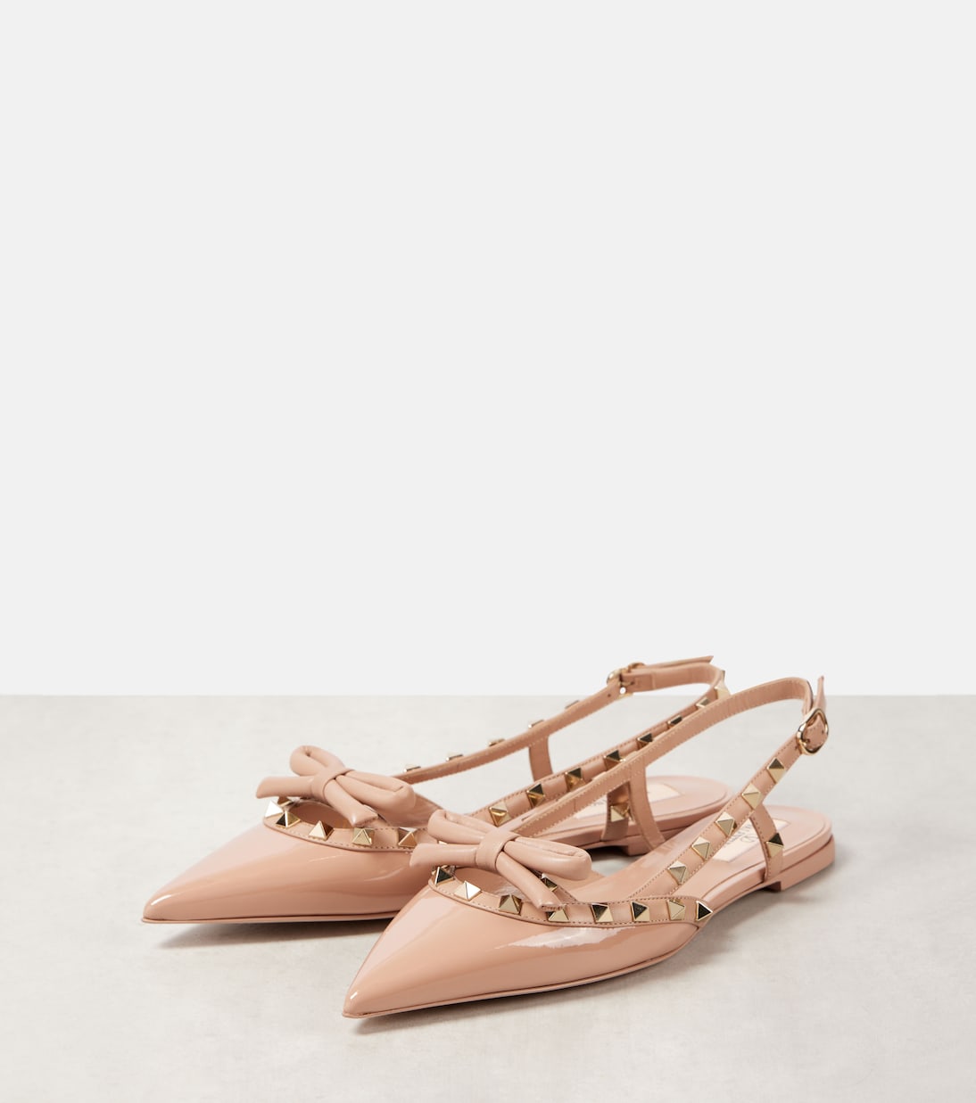 Slingback-Ballerinas Rockstud Bow aus Lackleder | Valentino Garavani