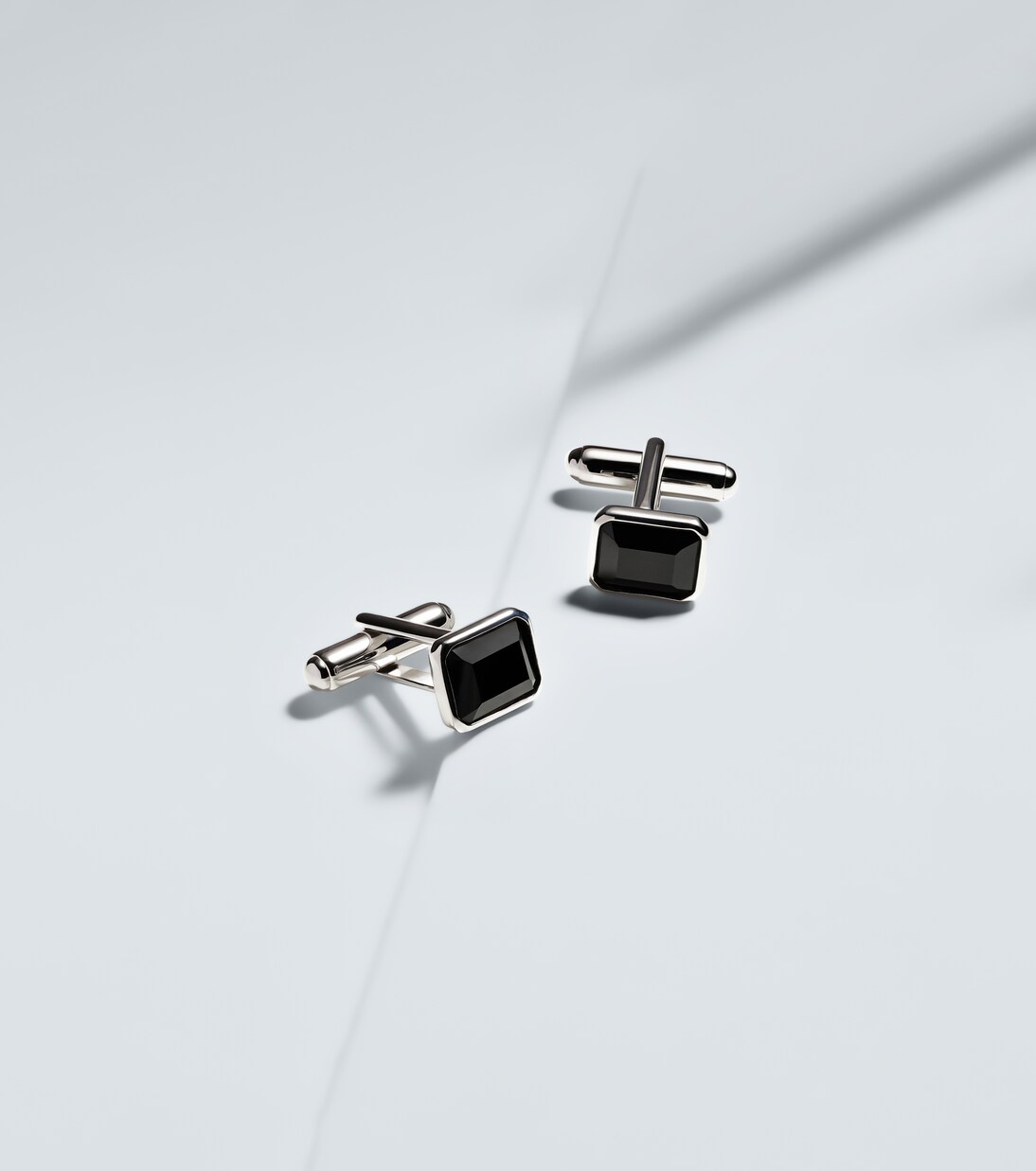 Sterling silver cufflinks with onyx | Mateo