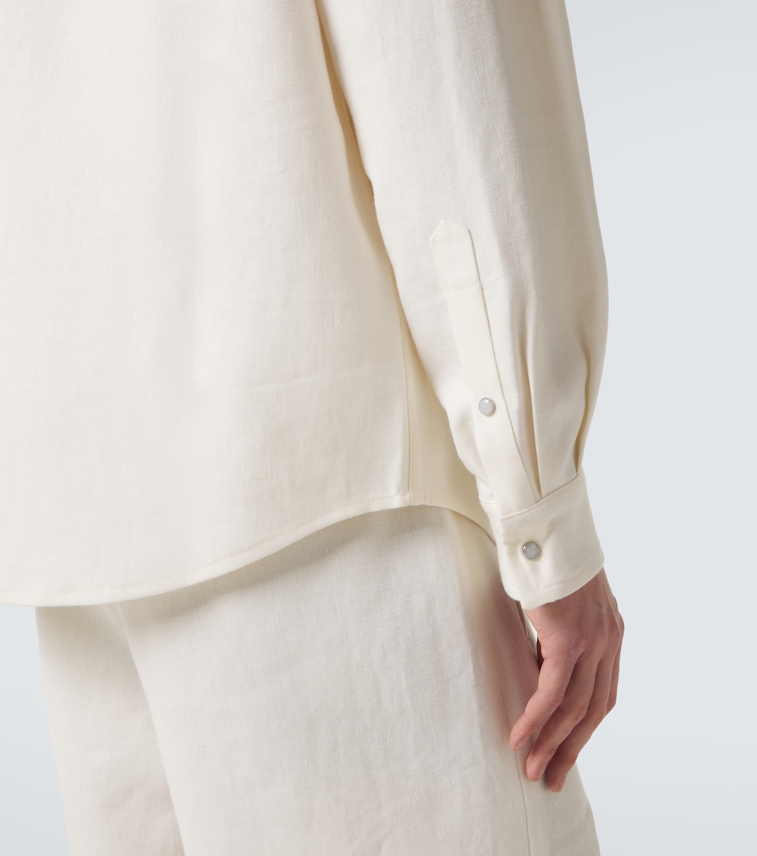 Linen shirt with moonstone | God's True Cashmere