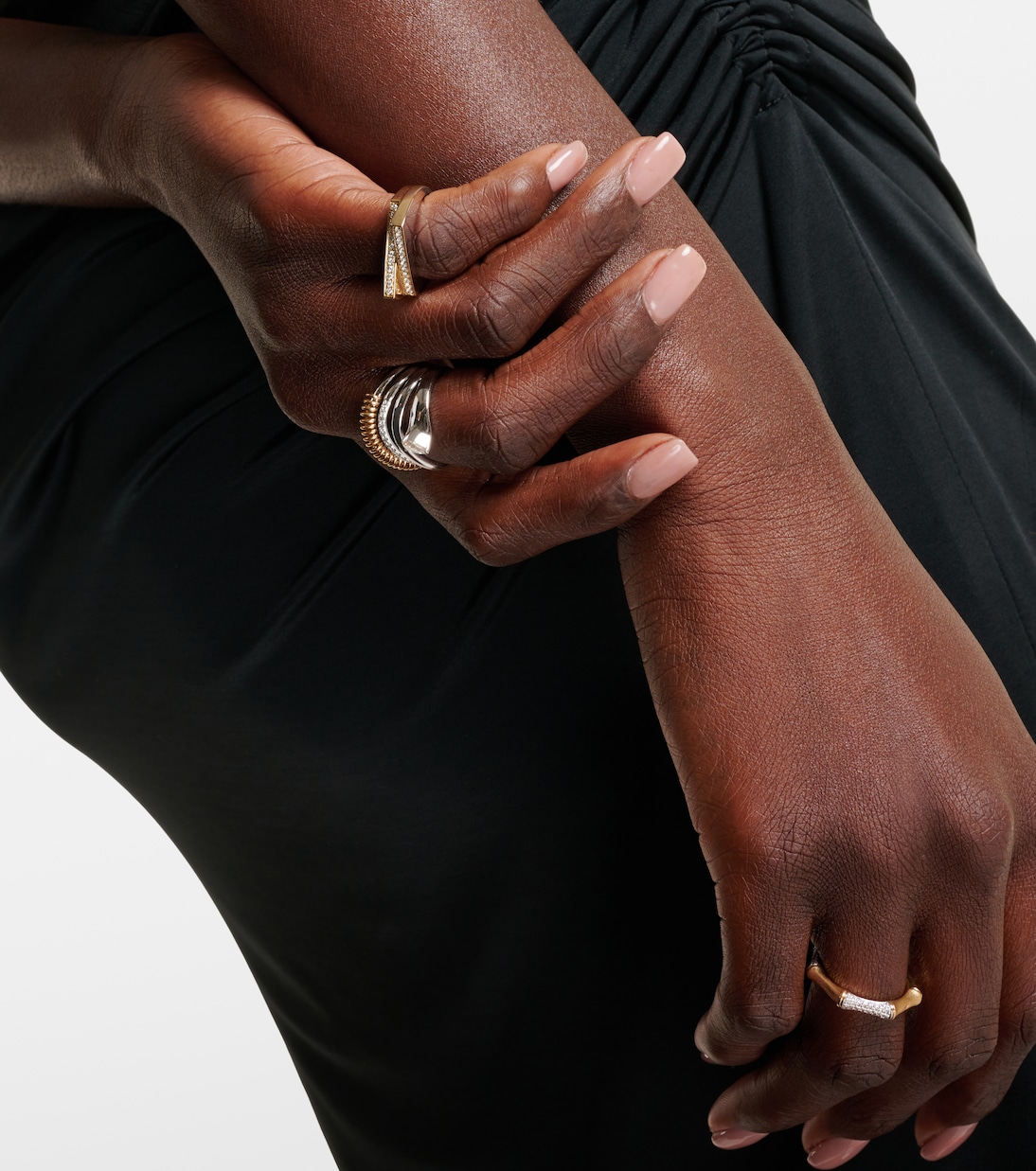 Ring Handcuff aus 9kt Gelb- und Weißgold mit Diamanten | Rainbow K