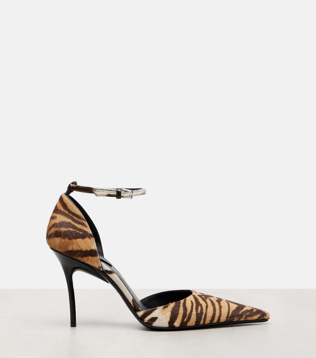 Pumps D'Orsay 90 in cavallino | Alaïa