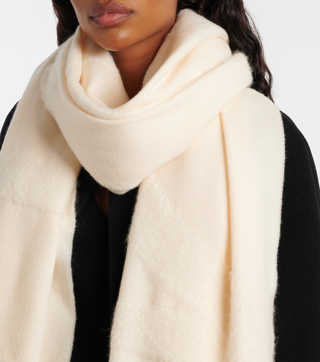 Bufanda Monogram en mezcla de lana y alpaca | Toteme