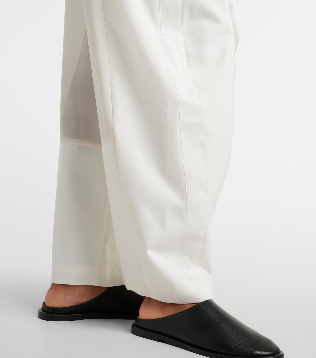 Belted barrel-leg pants | Sacai