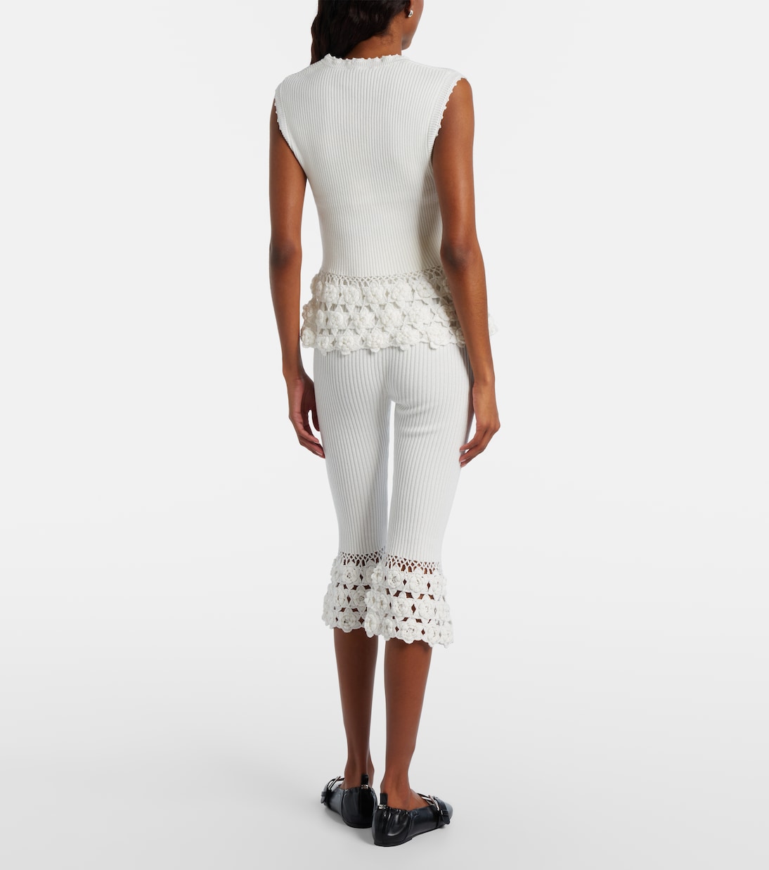 Crochet-trimmed ribbed cotton-blend capri pants | Ganni