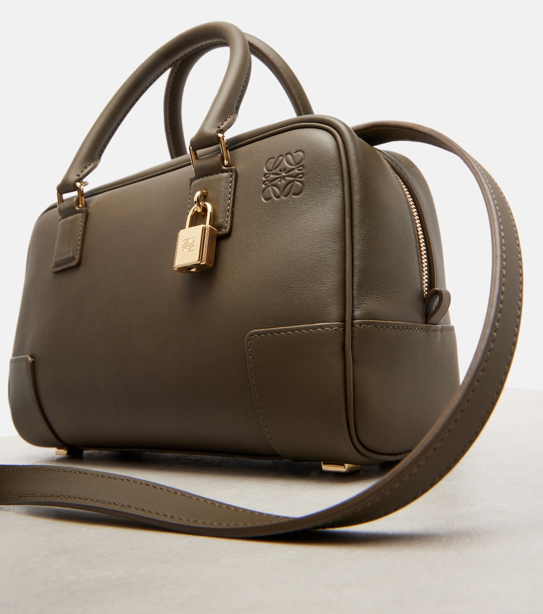 Amazona 23 leather tote bag | Loewe