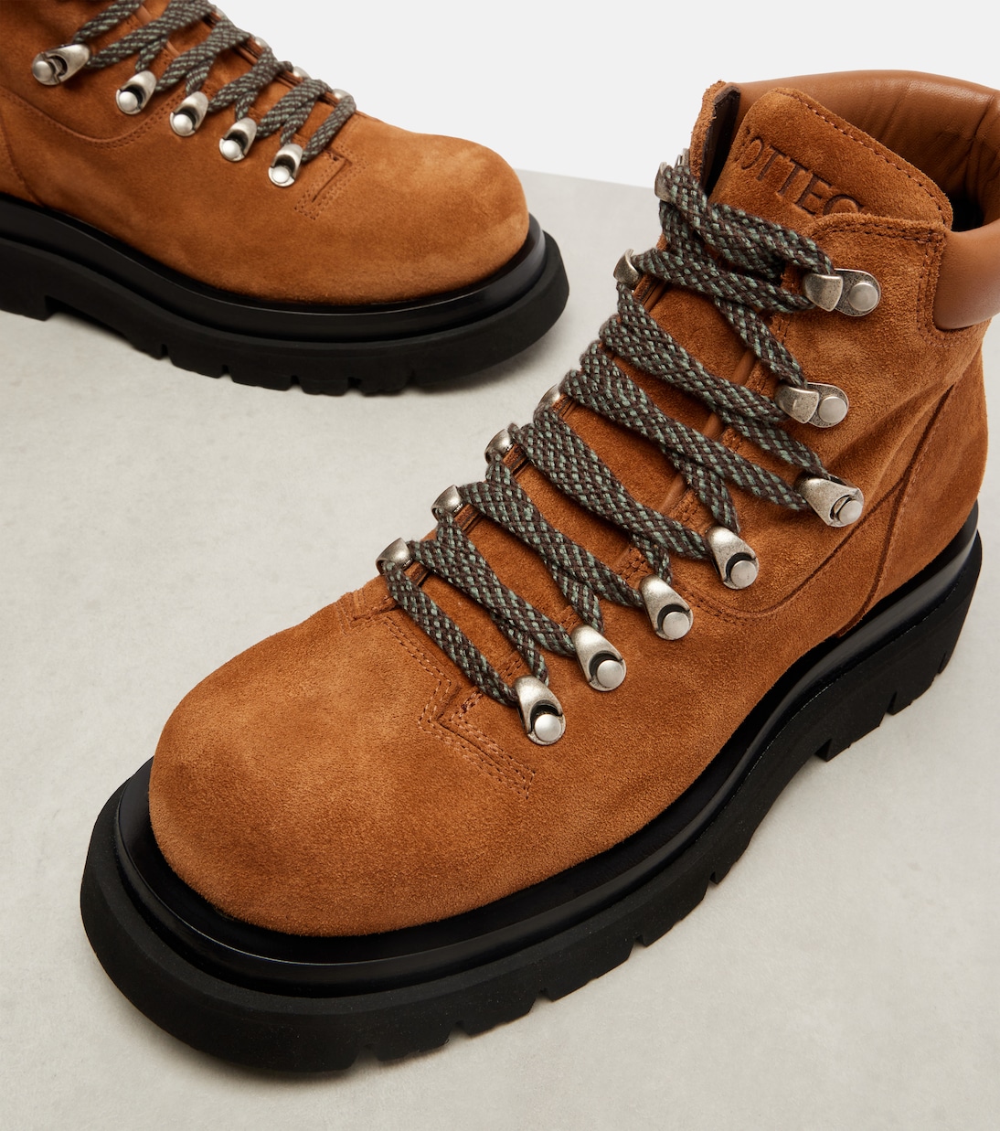 Botines de ante con cordones | Bottega Veneta