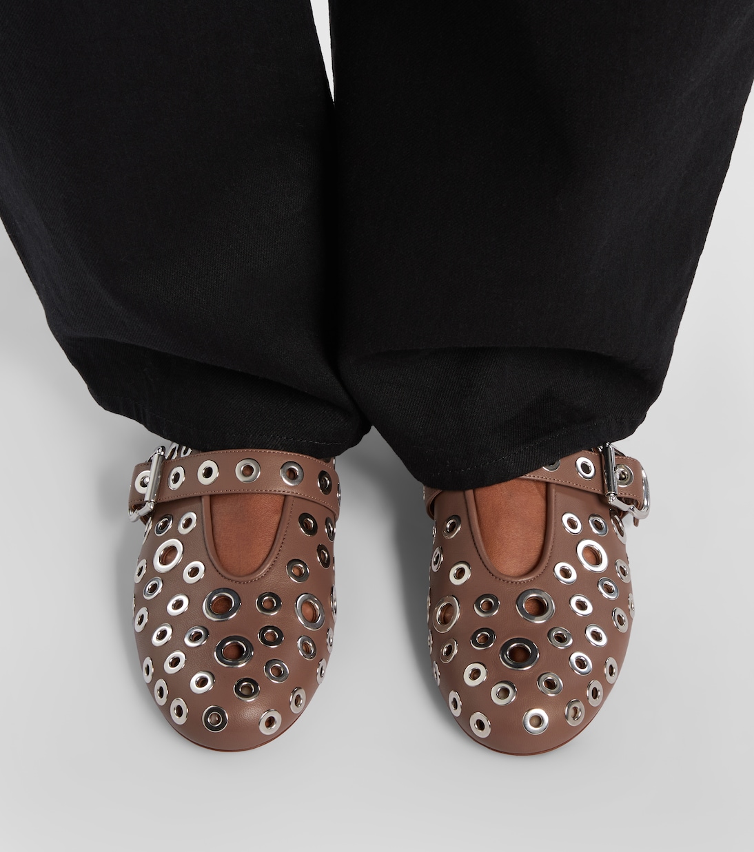 Ballerine in pelle con borchie | Alaïa