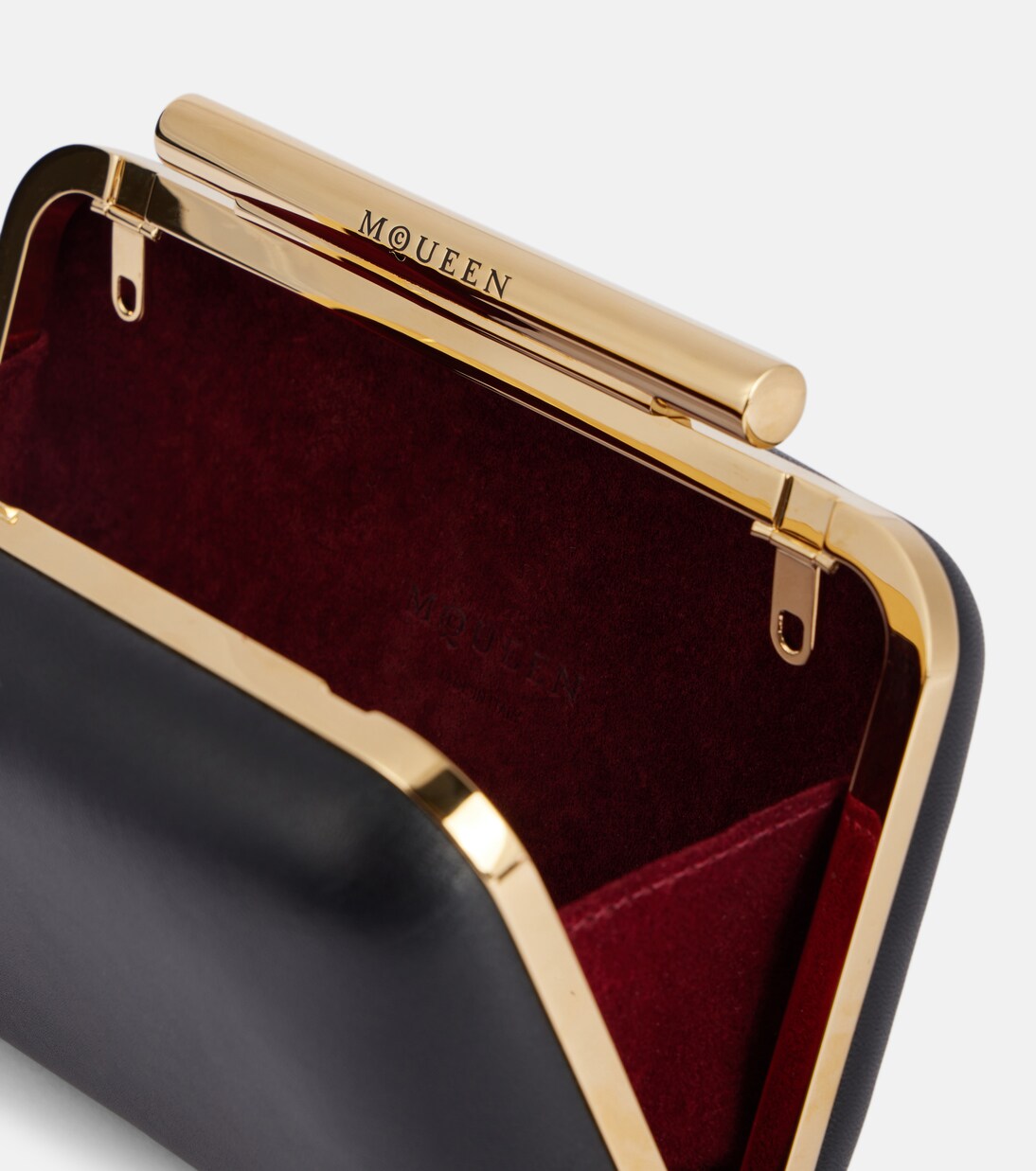 Clutch T-Bar Mini aus Leder | McQueen