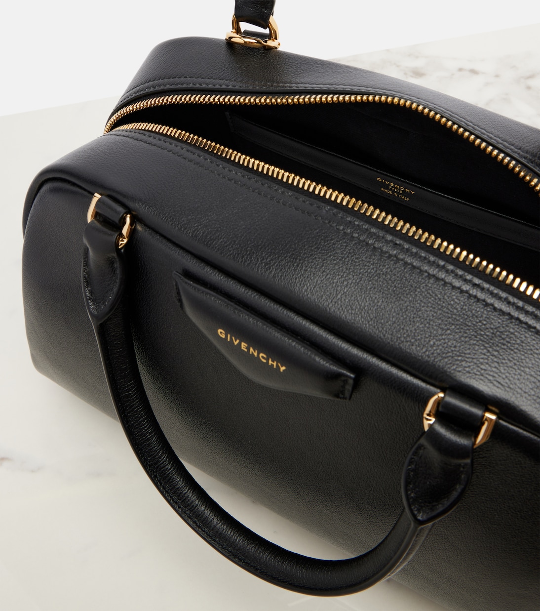 Antigona East-West Medium leather tote bag | Givenchy