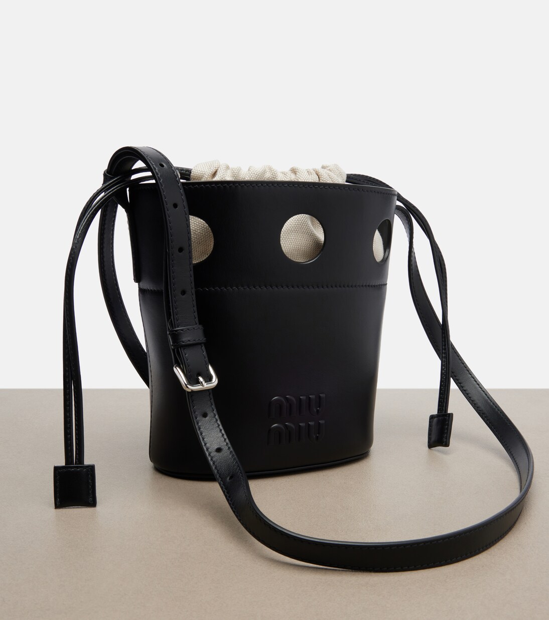 Leather bucket bag | Miu Miu