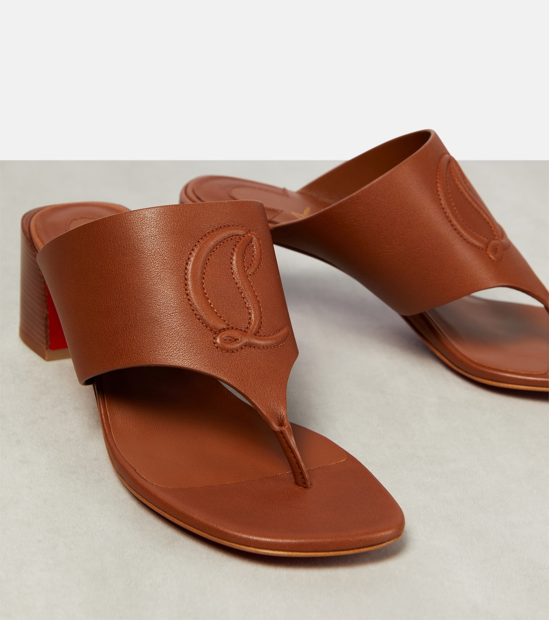 Sandales CL Tongamule en cuir | Christian Louboutin