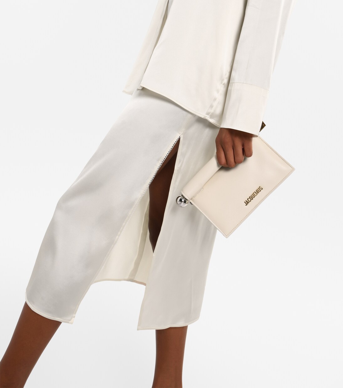 La Petite Pochette Rond Carré leather clutch | Jacquemus