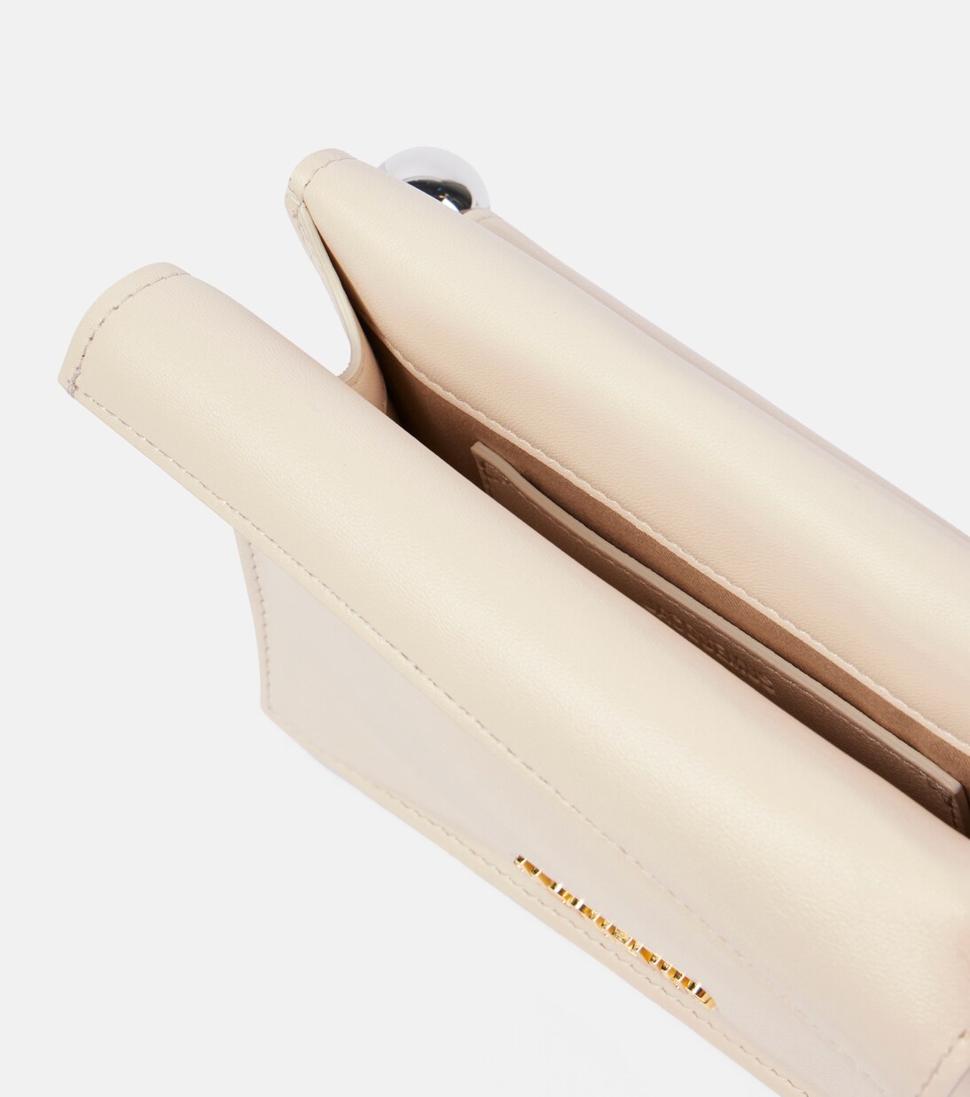 La Petite Pochette Rond Carré leather clutch | Jacquemus