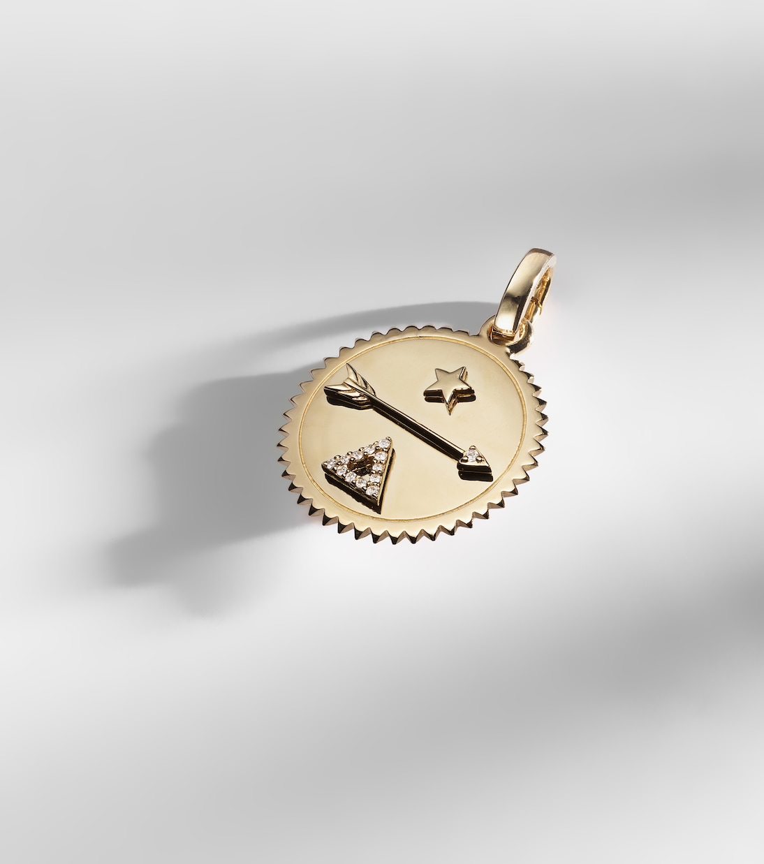 Anhänger Dream Medium aus 18kt Gelbgold mit Diamanten | FoundRae