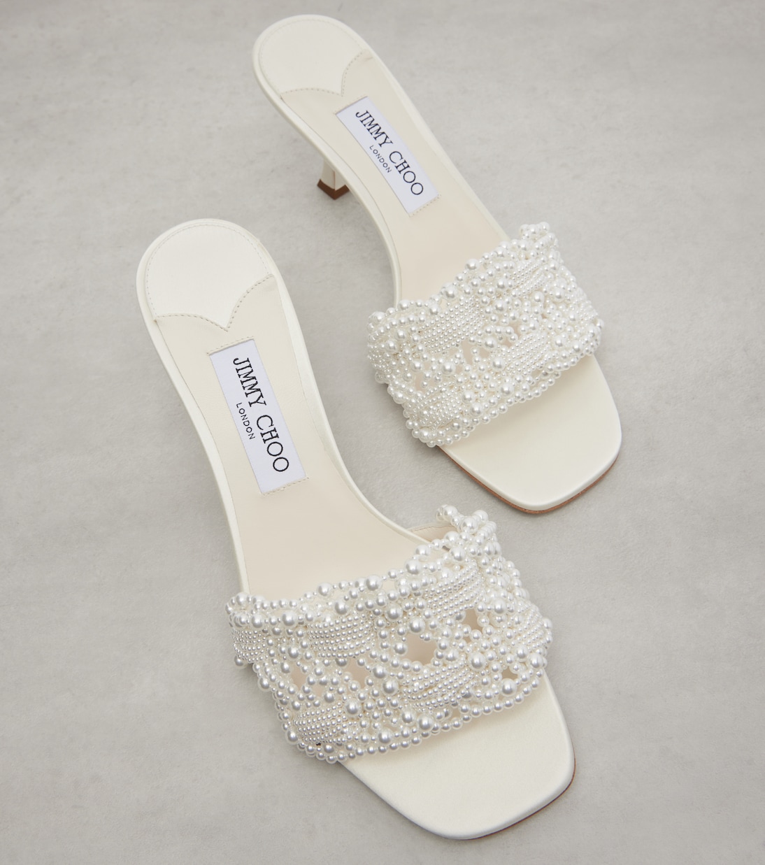 Mules Cary 70 aus Satin mit Zierperlen | Jimmy Choo