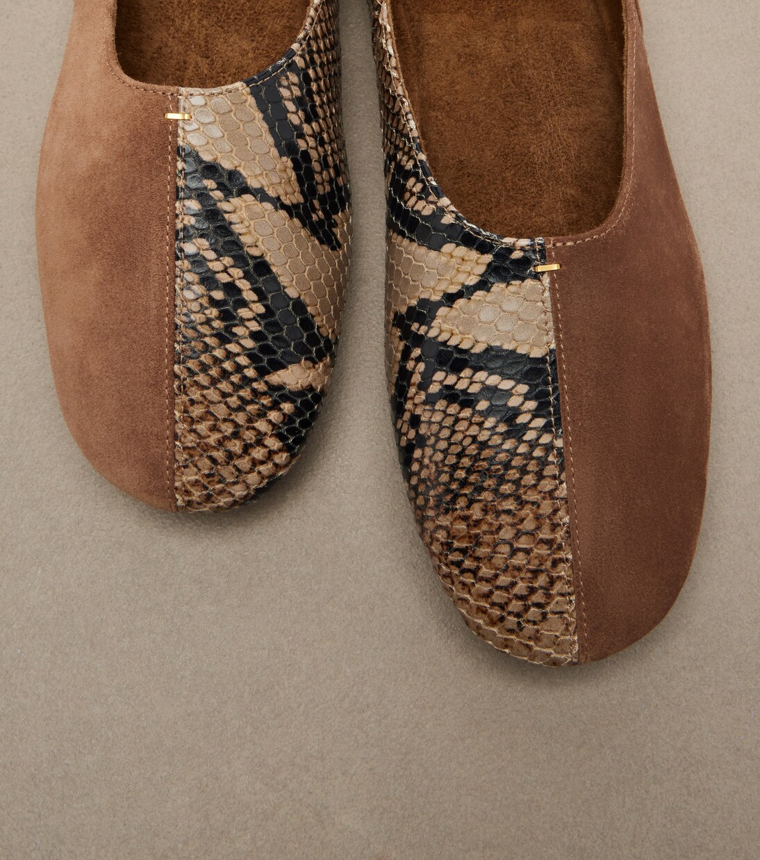 Ballerinas Jane aus Leder | Khaite