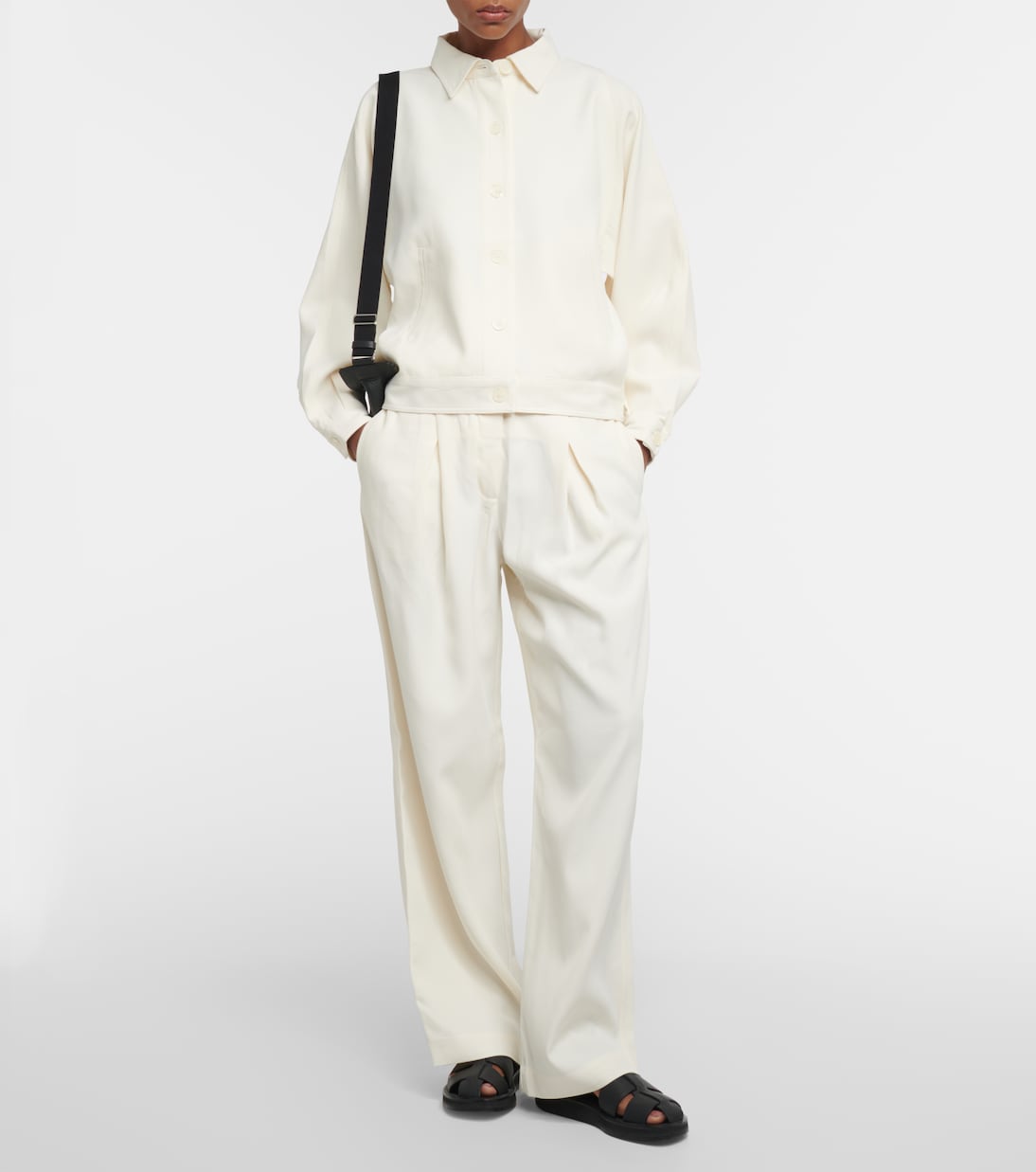 Weite Hose aus Twill | CO