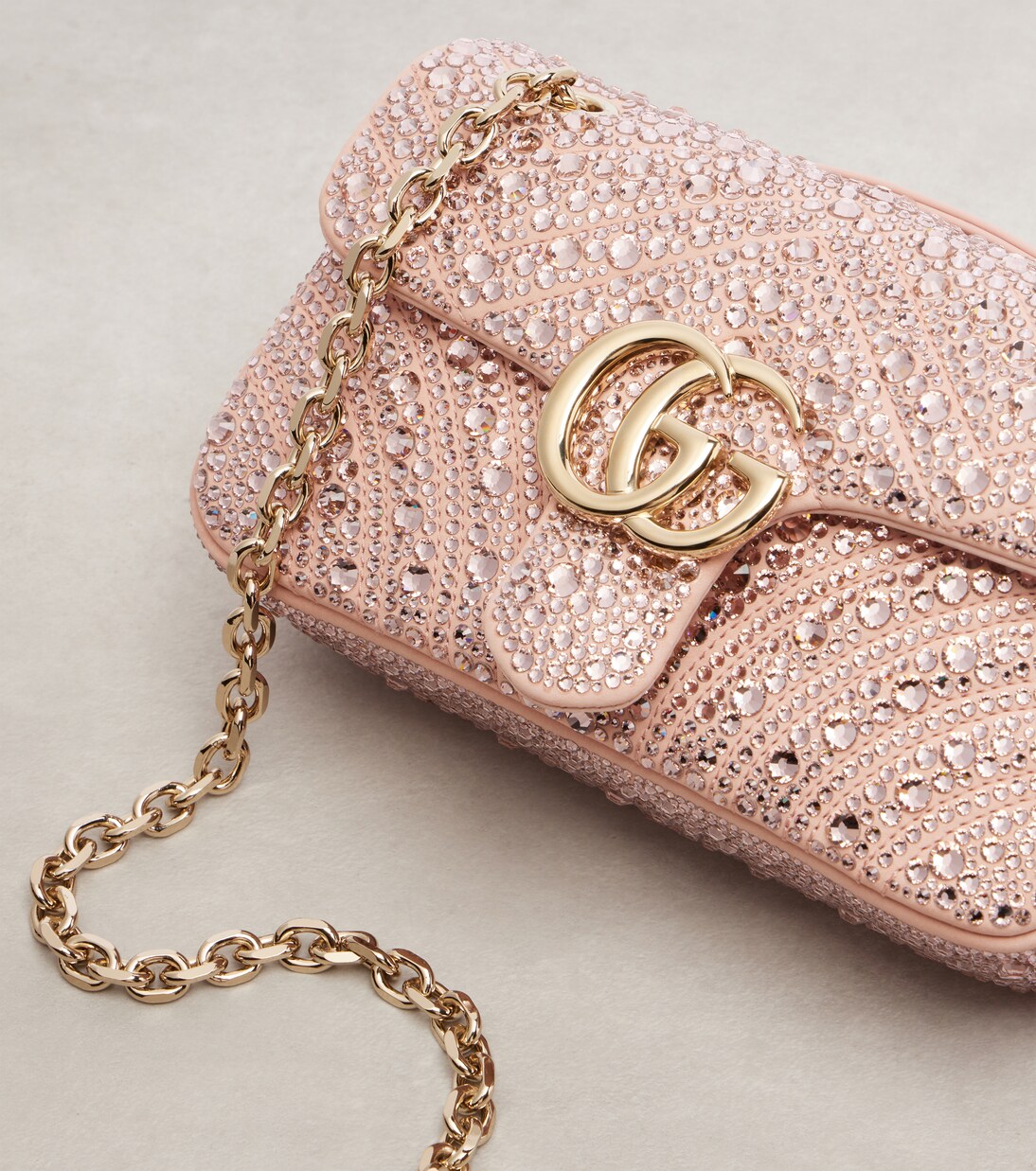 GG Marmont Small leather shoulder bag | Gucci