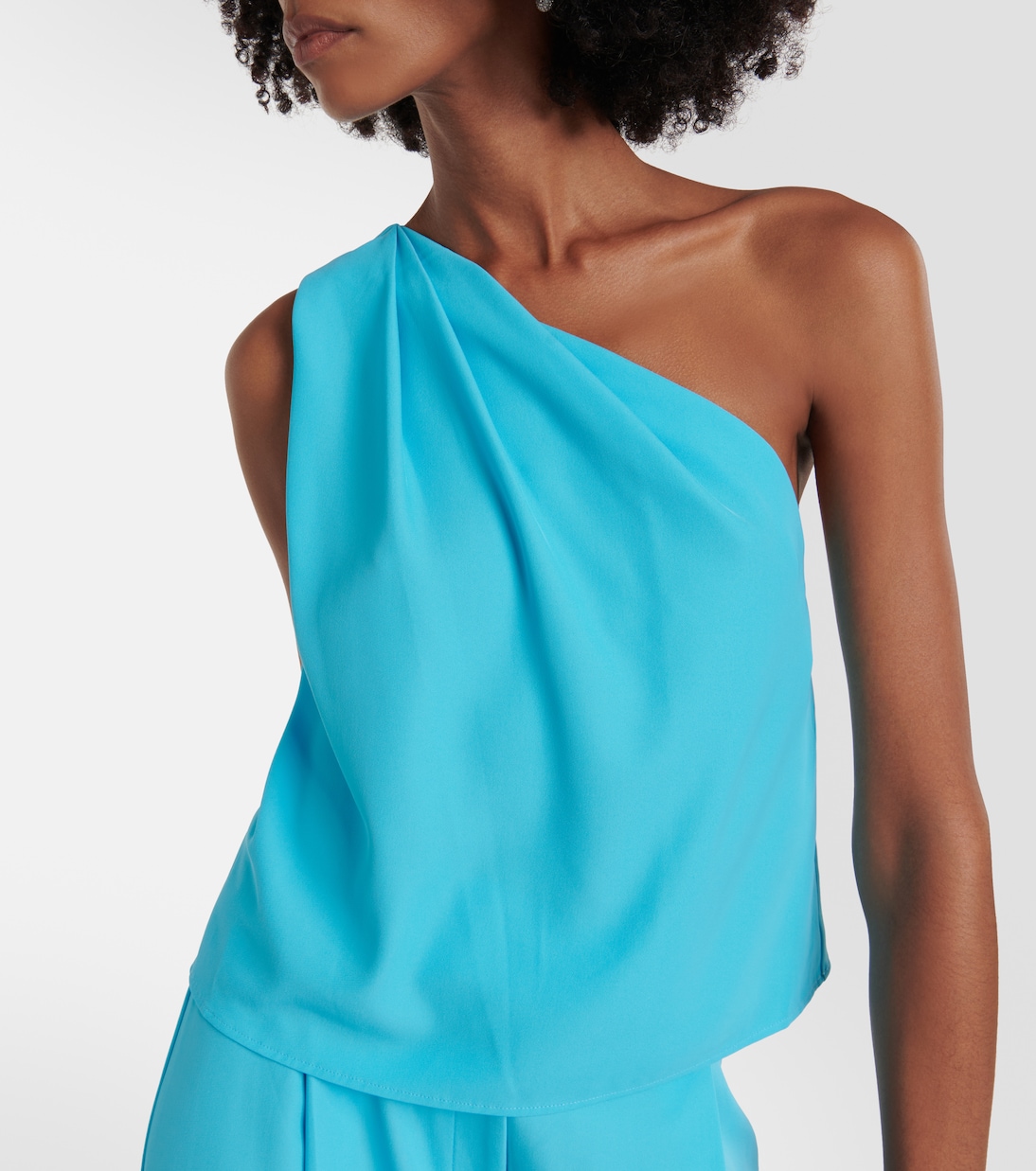 One-Shoulder-Top aus Crêpe | The Sei