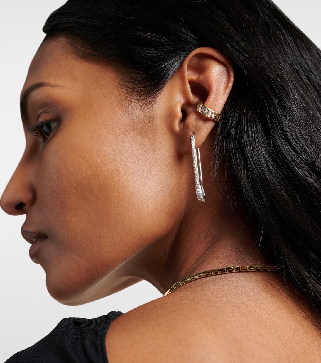 Zoe 18kt gold ear cuff with diamonds | Anita Ko