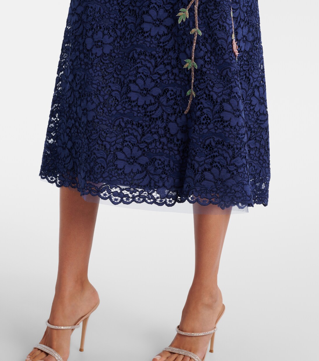 Robe de cocktail Marlena en dentelle à ornements | Costarellos