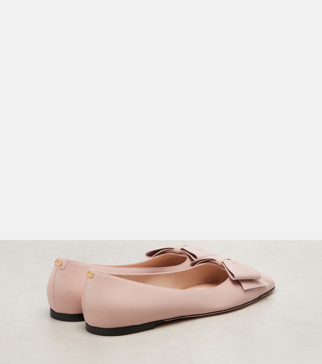 Ballerinas Bowow aus Leder | Valentino Garavani