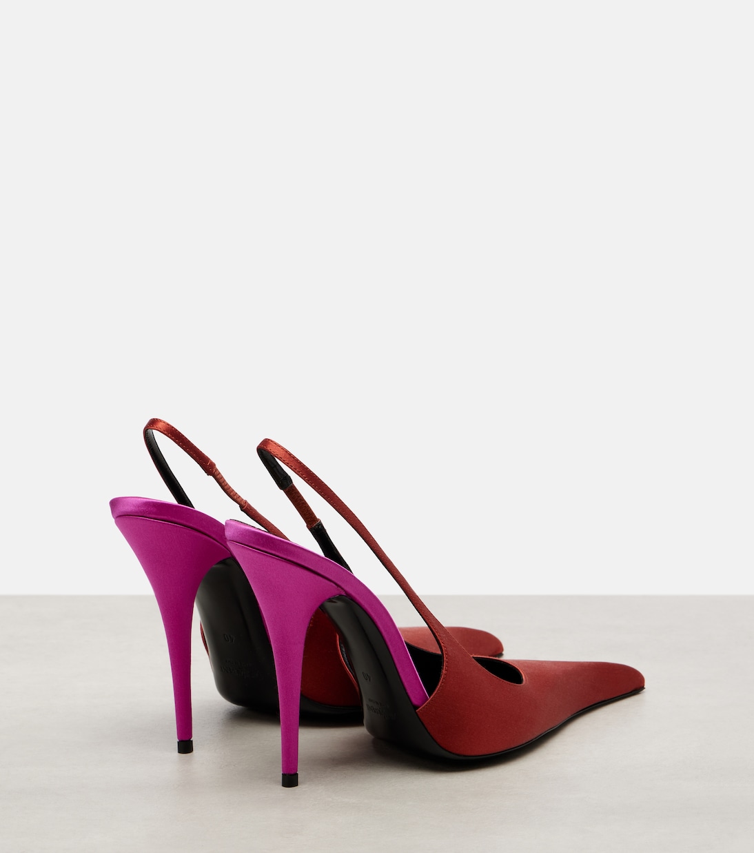 Deroche crêpe satin slingback pumps | Saint Laurent