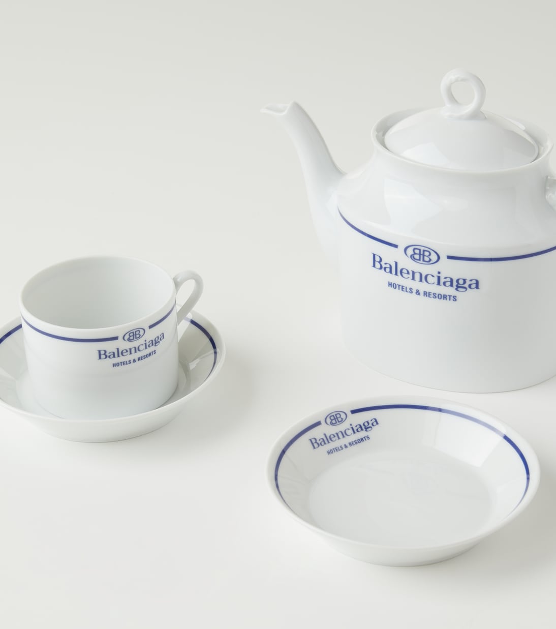 x Ginori 1735 logo porcelain teapot | Balenciaga