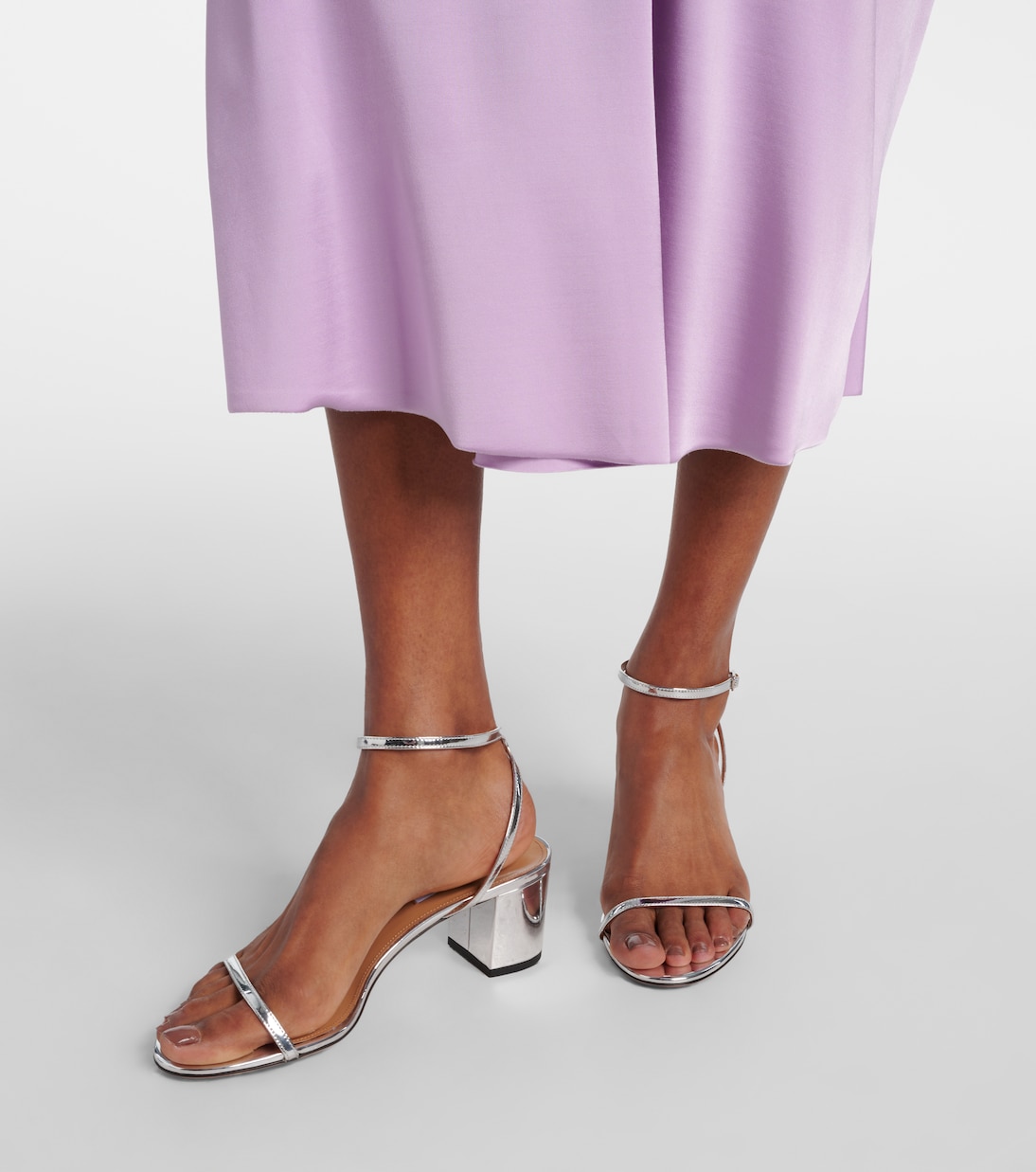 Sandalen Olie 50 aus Metallic-Leder | Aquazzura