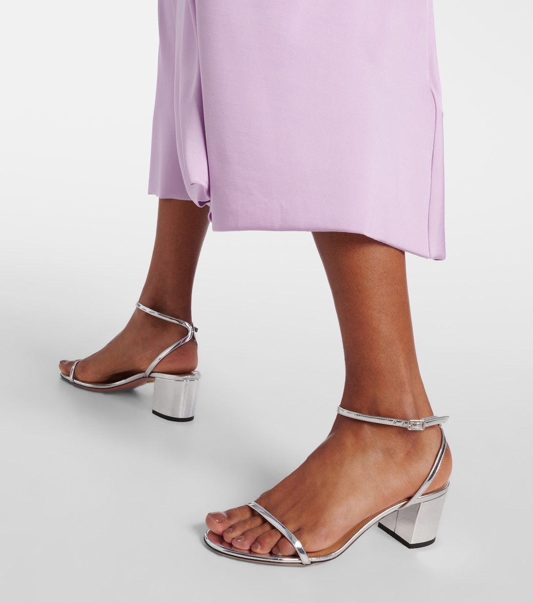 Sandalen Olie 50 aus Metallic-Leder | Aquazzura