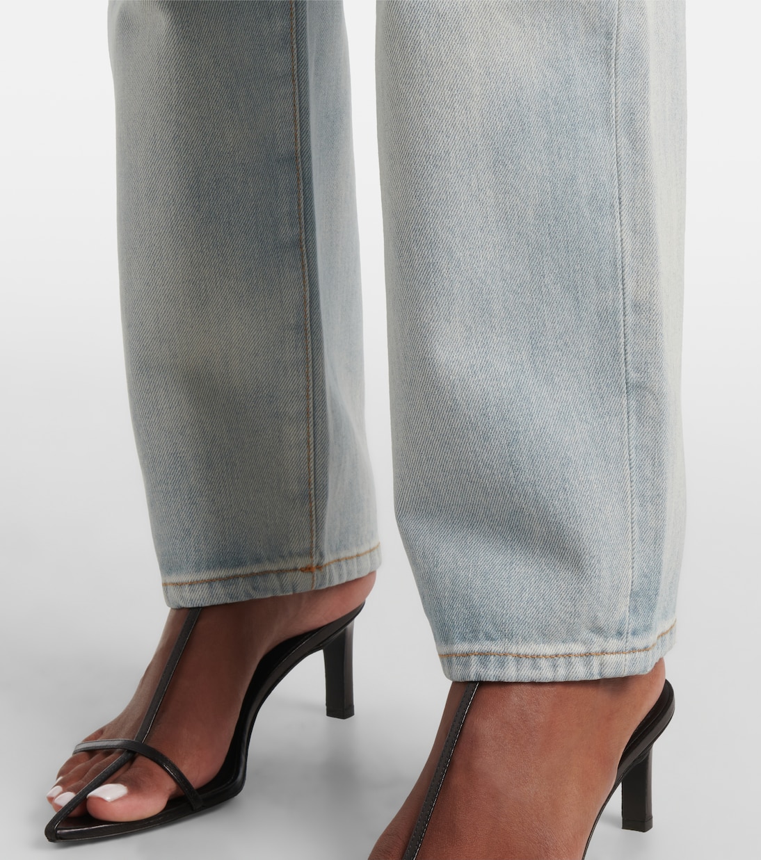 Jeans tapered Kobe de tiro medio | Tove
