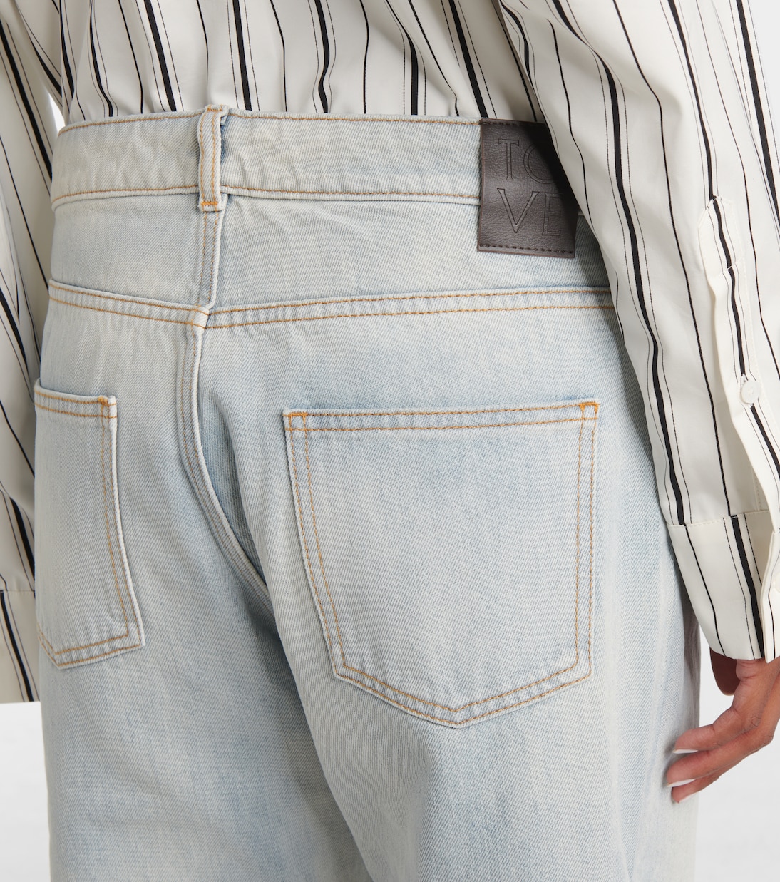 Jeans tapered Kobe de tiro medio | Tove