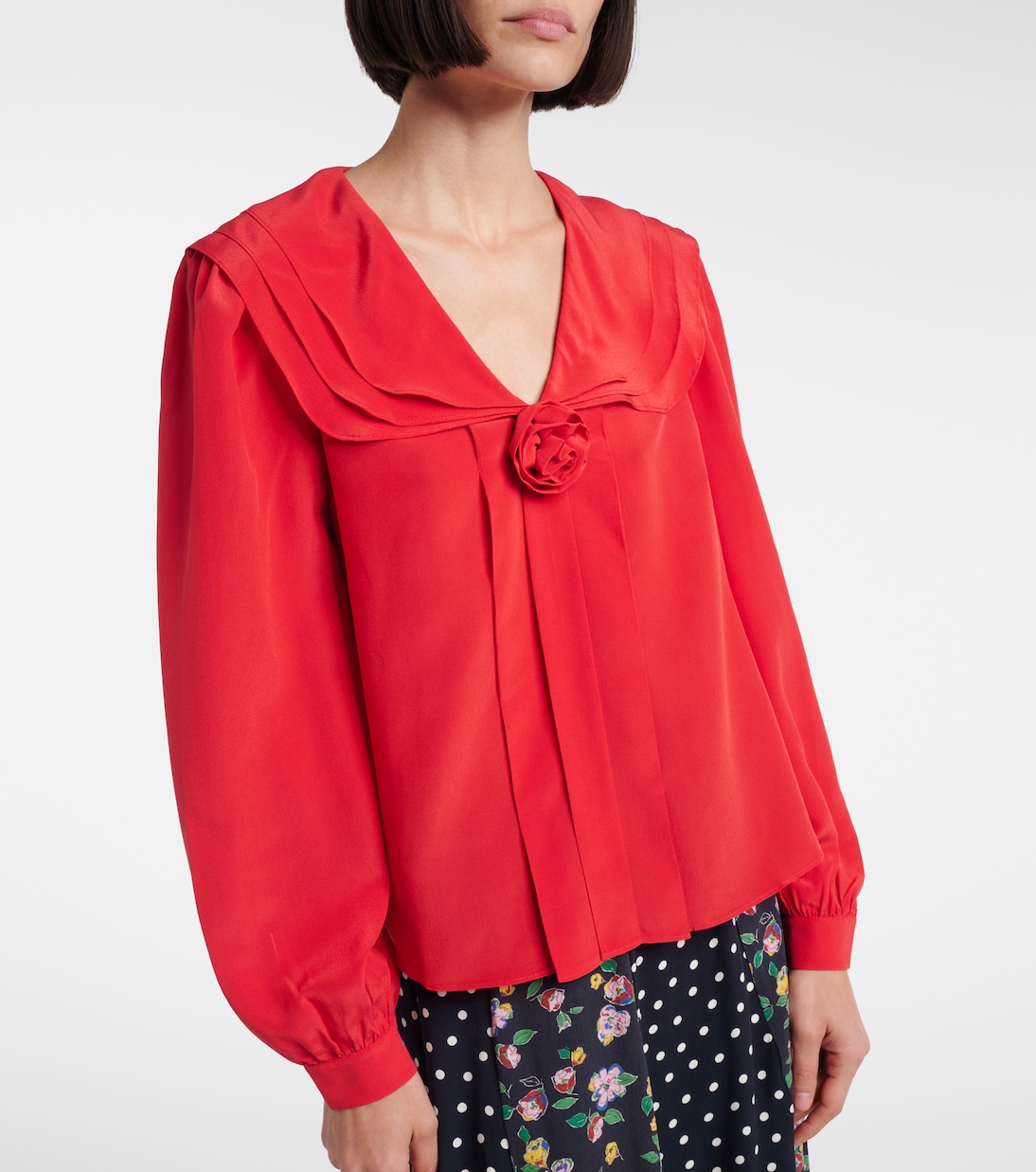 Blusa Emelin in seta con applicazione floreale | Rixo