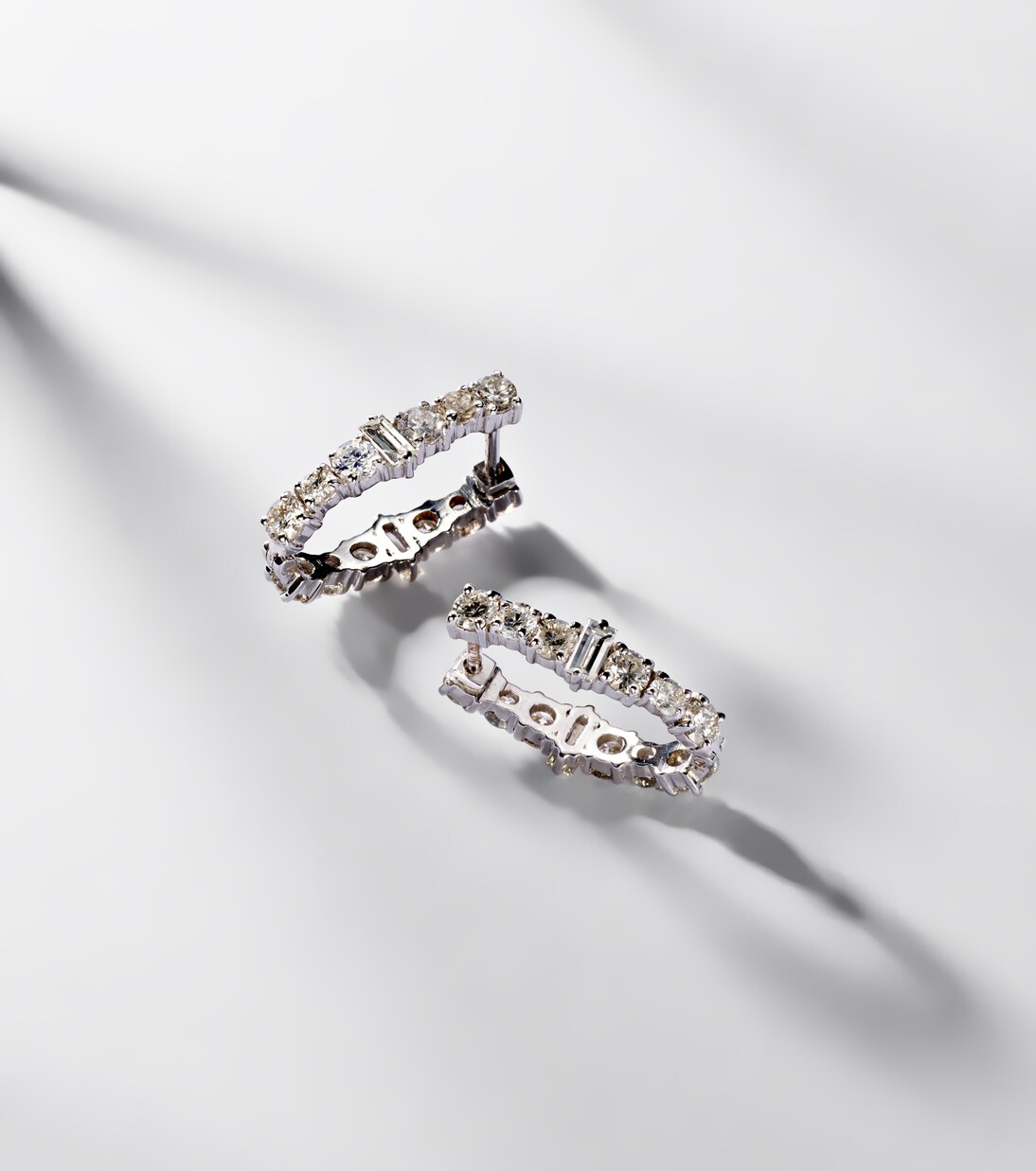 Rivulet 18kt white gold hoop earrings with diamonds | Ileana Makri