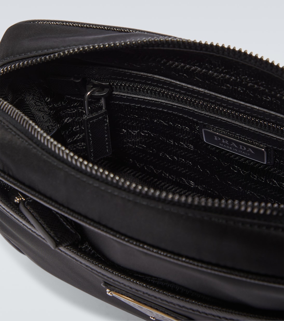 Messenger Bag aus Re-Nylon mit Leder | Prada