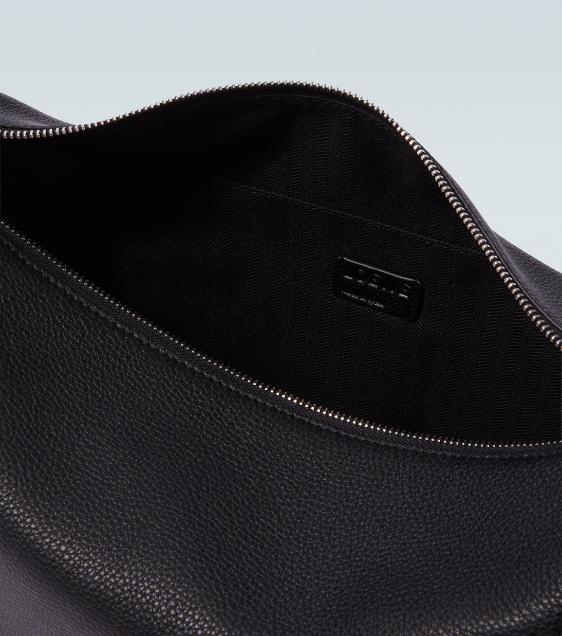 Crossbody Bag Loop aus Leder | Loewe