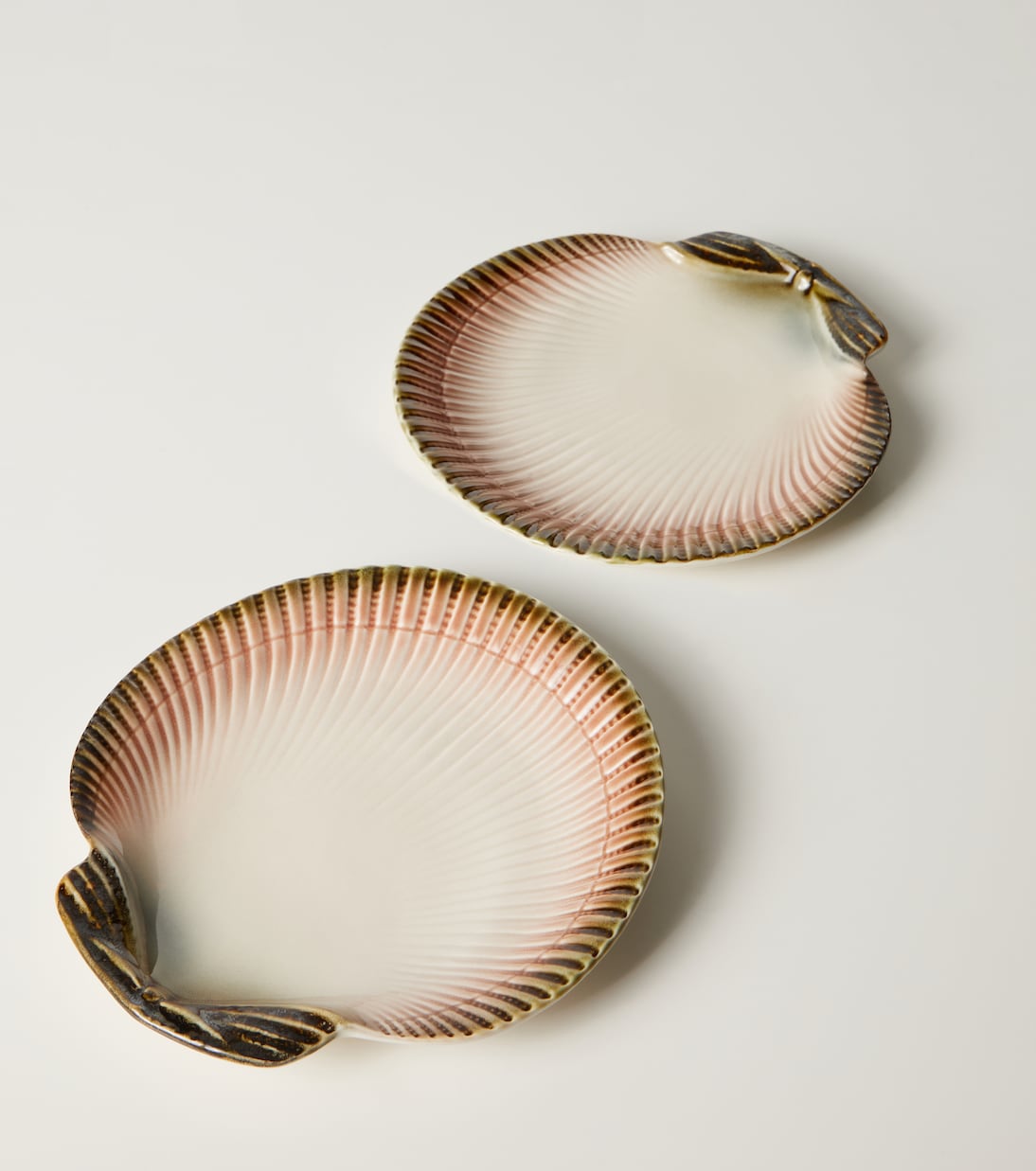Oyster & Scallops set of 4 ceramic dessert plates | Bordallo Pinheiro