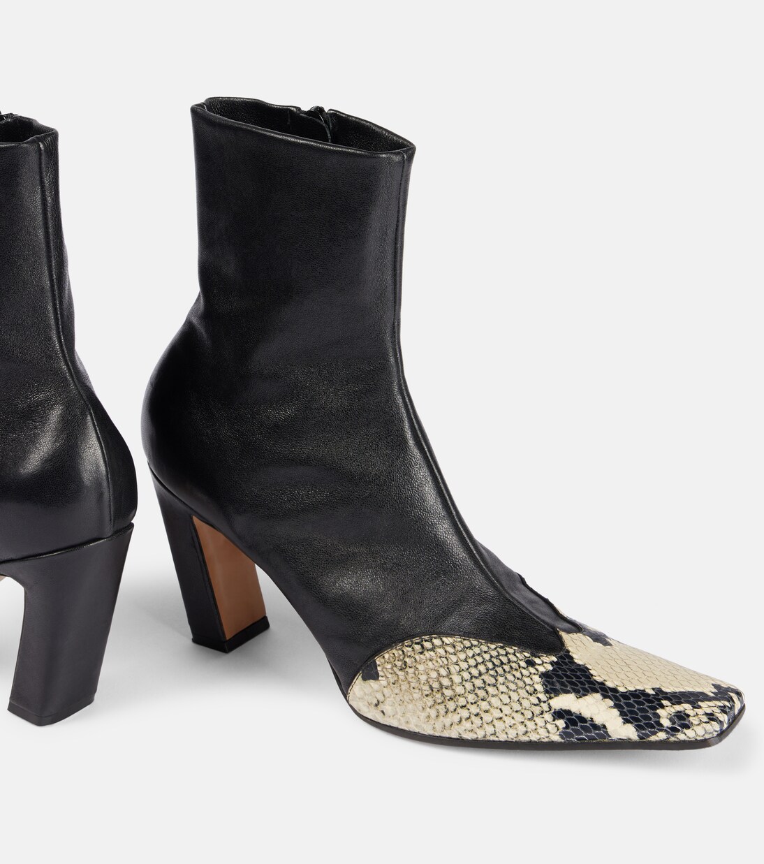 بوت للكاحل من الجلد Nevada | Khaite