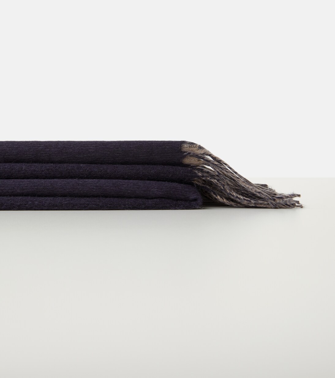 Fringed silk throw | Brunello Cucinelli