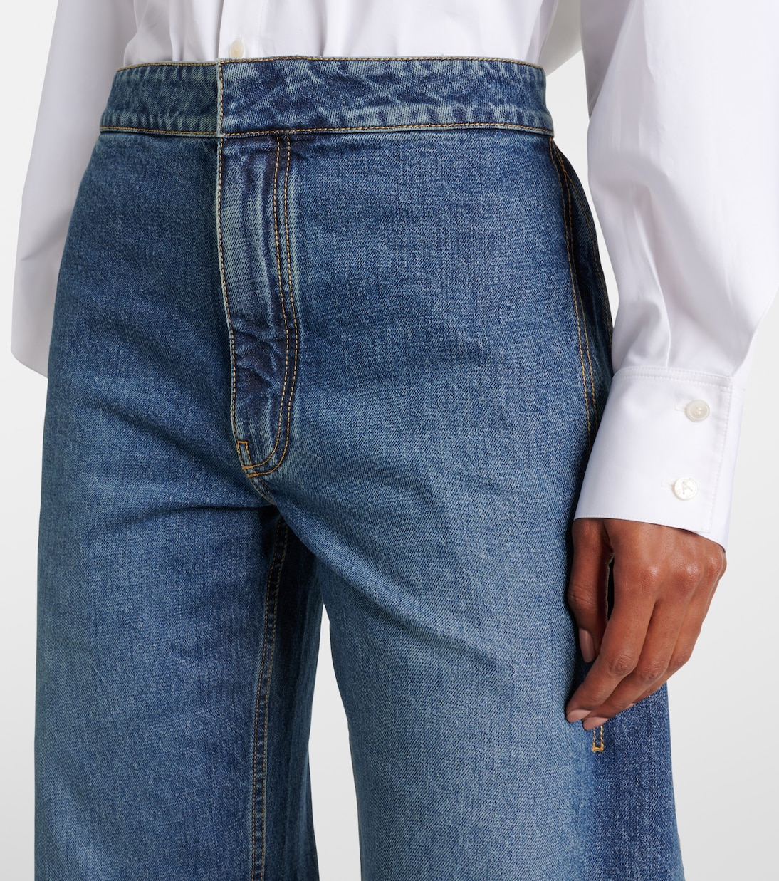 High-Rise Barrel Jeans Petal | Alaïa